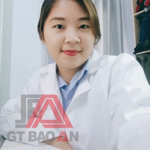 Áo blouse trắng dài tay dành cho nữ