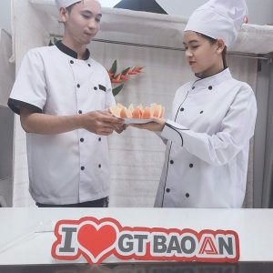 Mua bán áo bếp trưởng may sẵn giá rẻ tại tphcm 02