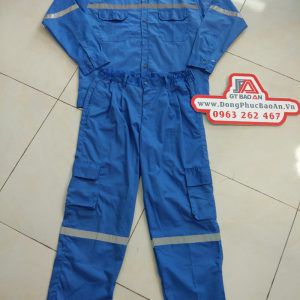 Quần áo bảo hộ lao động chất lượng công ty Sinh Hùng