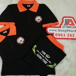 May đồng phục áo thun cổ trụ in logo quán coffee 01