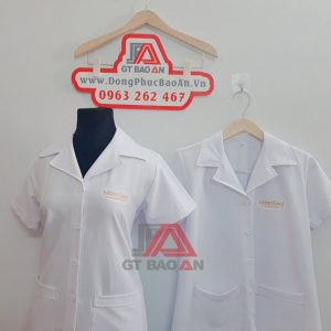 Áo blouse tay ngắn màu trắng Milensea Cosmetics