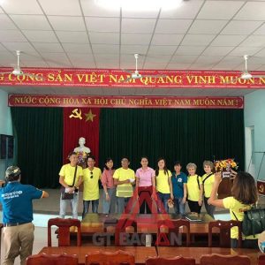 áo nhóm từ thiện