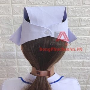 Bộ Đồng Phục Blouse Dược Sĩ, Y Tá Cao Cấp Màu Trắng Phối Viền Xanh – Xưởng May Áo Blouse Uy Tín TPHCM