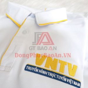 Mẫu Áo Phông Đồng Phục Công Sở Màu Trắng Cao Cấp VNTV – May Đồng Phục Giá Rẻ Biên Hòa