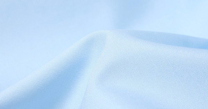 Top 6 chất liệu vải may áo sơ mi phổ biến nhất hiện nay