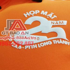 In áo khoác gió đồng phục theo yêu cầu TPHCM – Các công nghệ in áo khoác trên chất liệu vải dù, vải ít thấm nước