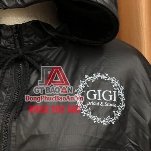 Đặt áo khoác in logo đồng phục công ty giá rẻ TPHCM - Mẫu áo khoác gió đồng phục GIGI