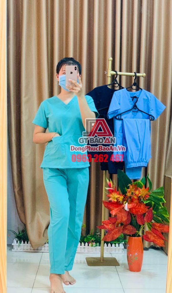 Bộ Scrubs Y khoa, Đồng phục y tế bệnh viện, Quần áo Blouse cổ tim màu Xanh Ngọc – Hàng cao cấp Cotton Hàn Quốc