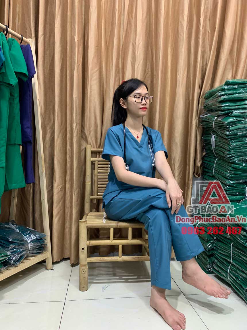 Bộ Scrubs y khoa, Bộ quần áo bác sĩ phẫu thuật, y tá cổ tim màu Cổ Vịt cao cấp - vải Cotton thun Hàn Quốc
