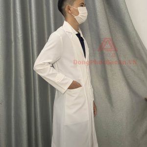 Quy trình may áo blouse y tế đồng phục cao cấp chuẩn quy định