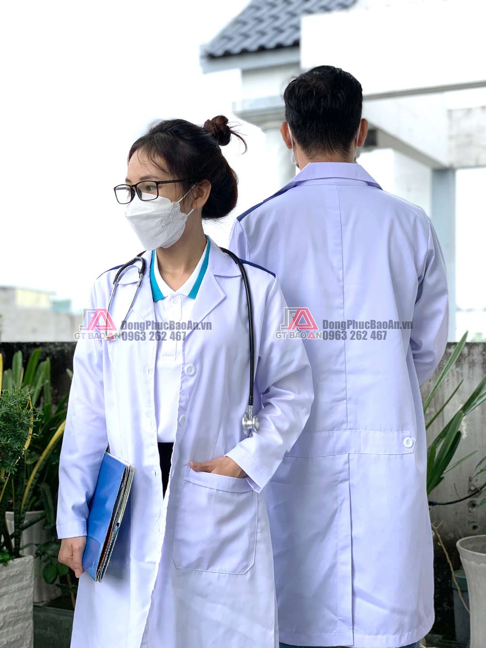 Tổng hợp áo blouse trắng tay dài - áo blu bác sĩ, phòng thí nghiệm mới nhất 2022
