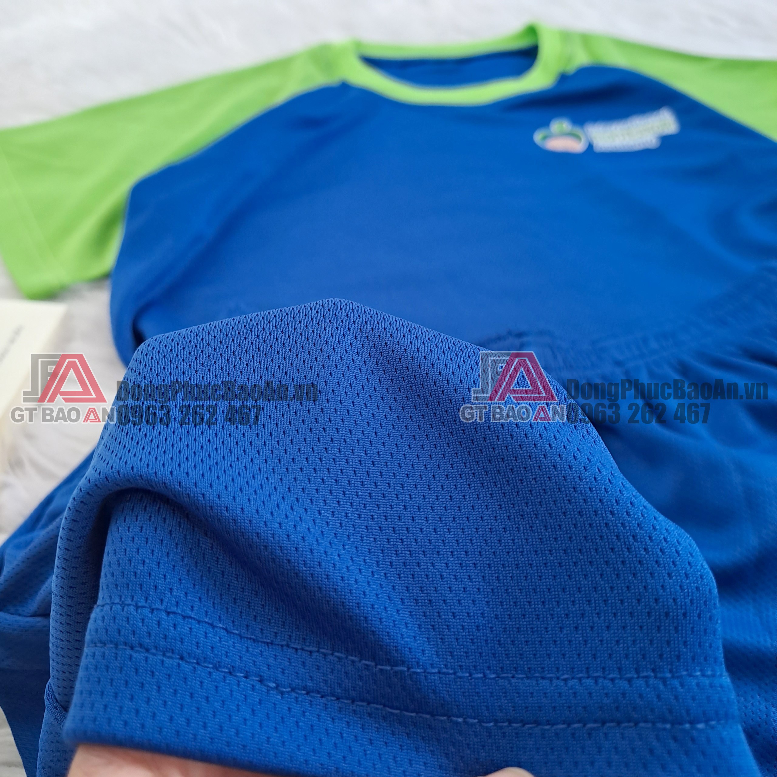 May đồng phục thể dục học sinh có logo theo yêu cầu, chất vải thoáng mát giá rẻ TPHCM - IMA