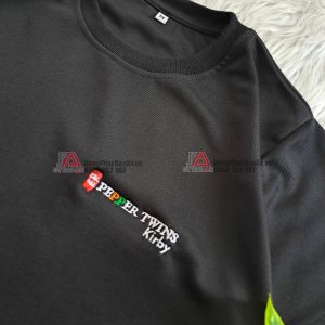 Nhận thêu logo lên áo thun đồng phục nhân viên nhà hàng theo yêu cầu TPHCM - Pepper Twins