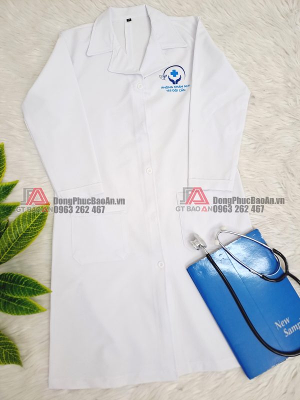 Nhận may in blouse đồng phục phòng khám, blouse bác sĩ uy tín giá rẻ TPHCM - Phòng khám nhi 115 Đội Cấn