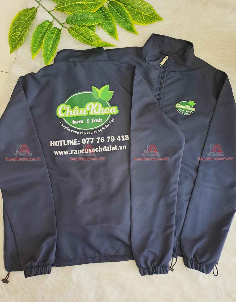 May áo khoác đồng phục nhân viên đẹp, áo khoác dù cao cấp in logo giá rẻ TPHCM - Châu Khoa Farm & Fruit