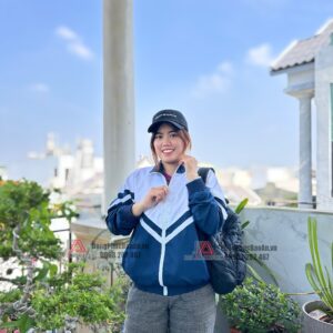 Áo khoác học sinh cấp hai, cấp ba