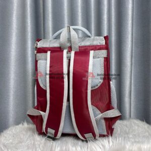 Mặt sau của balo mầm non Bạch Tuyết