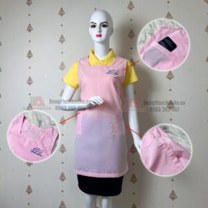 Yếm đồng phục giáo viên mầm non màu hồng