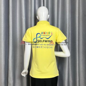 Mặt sau của áo thun đồng phục