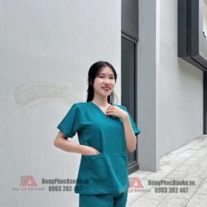 Bộ scrubs cho nhân viên y tê, nhân viên spa chất lượng