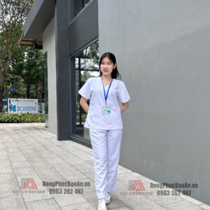 Bộ scrubs cho nhân viên spa