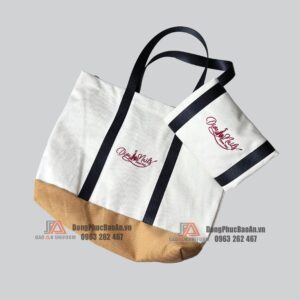 Logo thêu tỉ mỉ và chi tiết