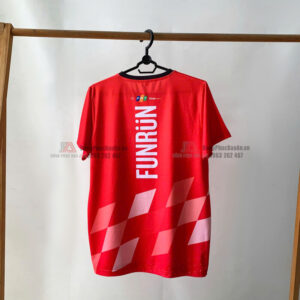 áo in logo sắc nét