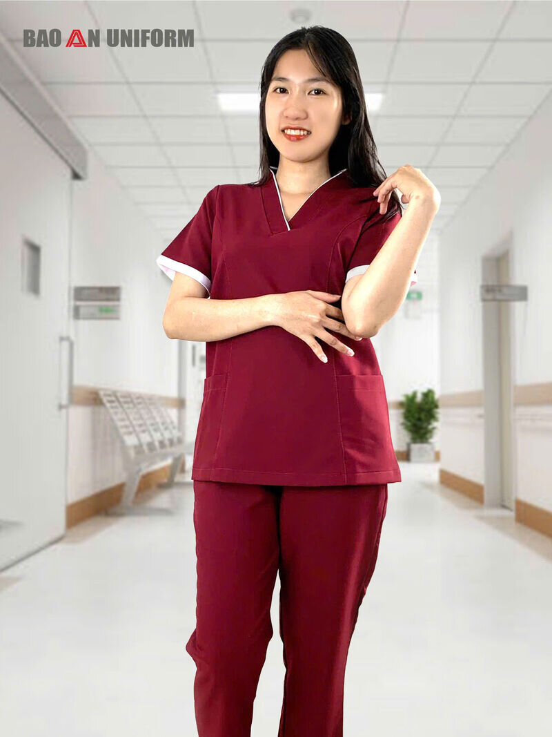 bộ scrubs nữ cổ tim, tay ngắn, màu đỏ đô viền trắng