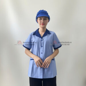 in thêu logo lên đồng phục tạp vụ