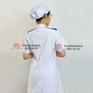 may áo blouse trắng cầu vai xanh đẹp, chất lượng