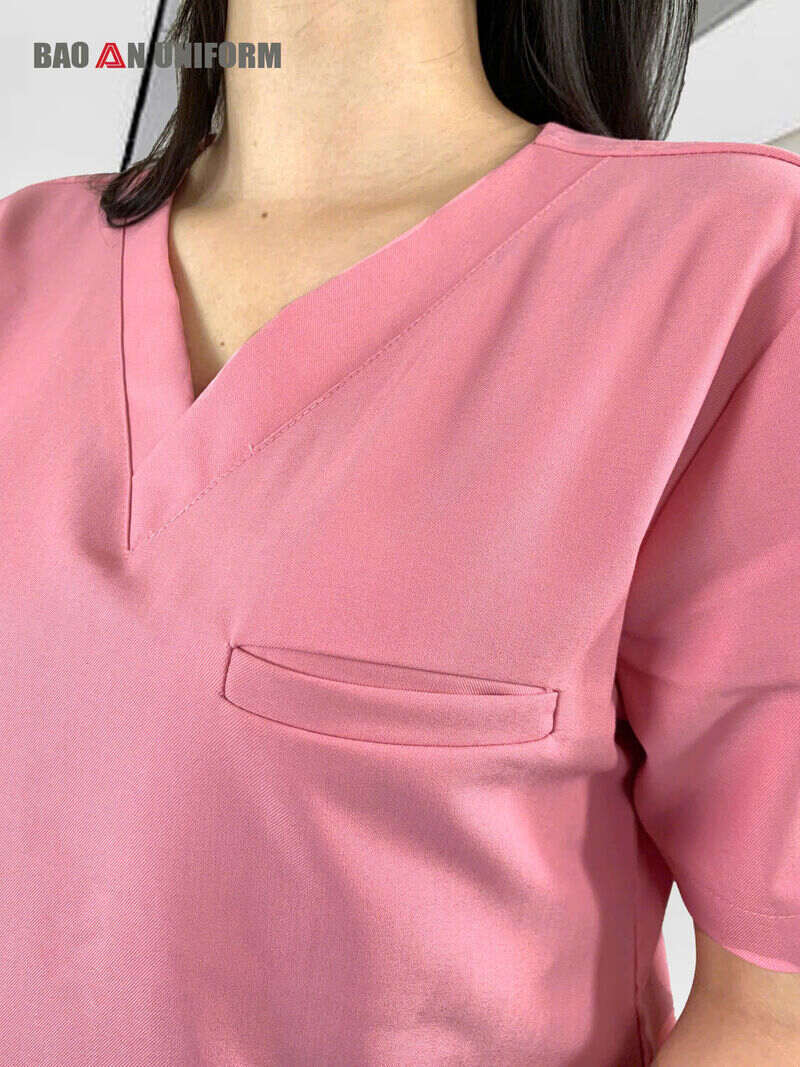 may đồng phục scrubs nữ