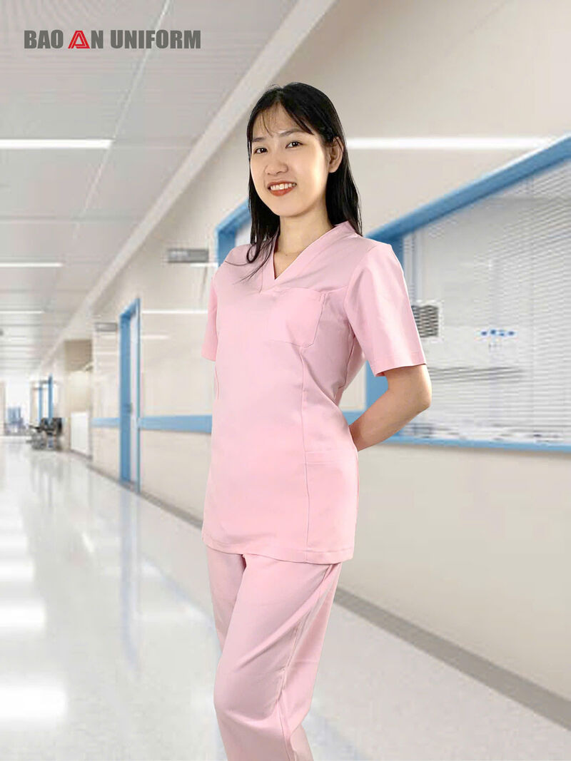 quần áo scrubs nữ form chuẩn