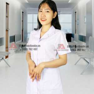 ưu điểm của áo blouse dược sĩ nữ