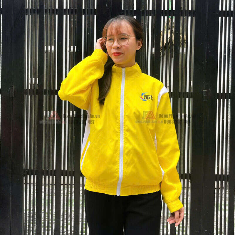 tiêu chí chọn áo khoác công ty