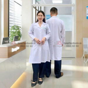 áo blouse trắng phòng thí nghiệm
