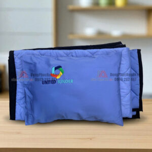 nệm gối bé đi học màu xanh