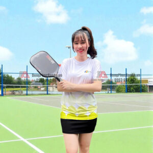 áo thun cổ tròn tay ngắn