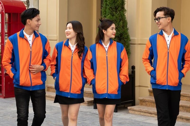 may áo khoác đồng phục