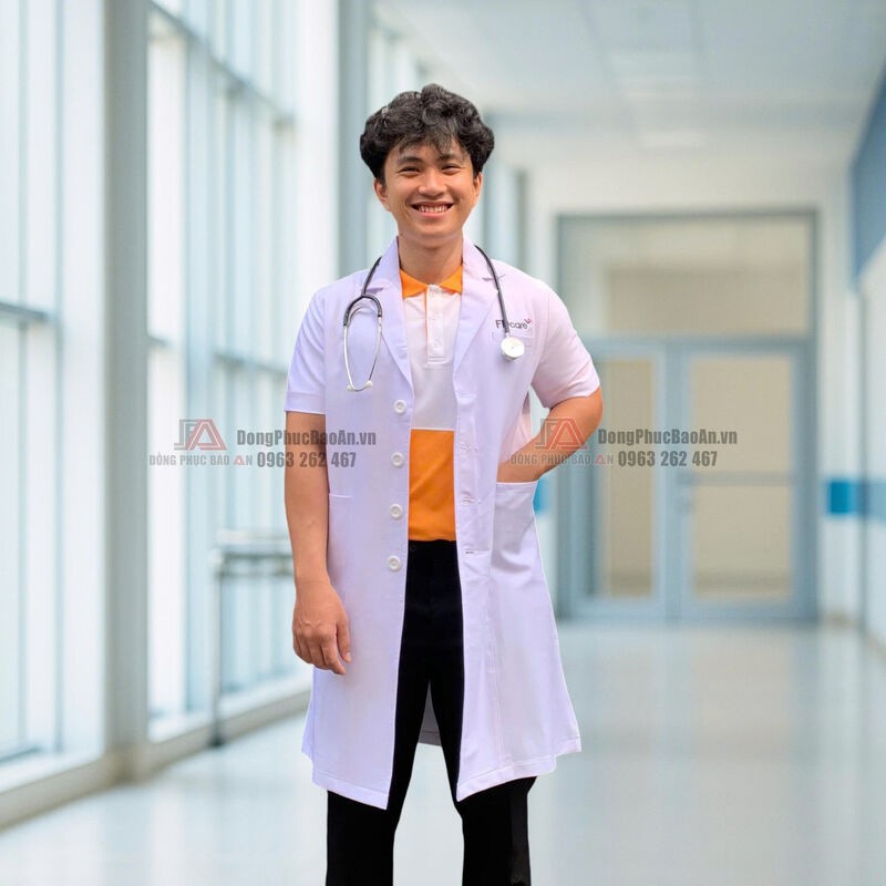 áo blouse bác sĩ ngắn tay phòng khám FDcare