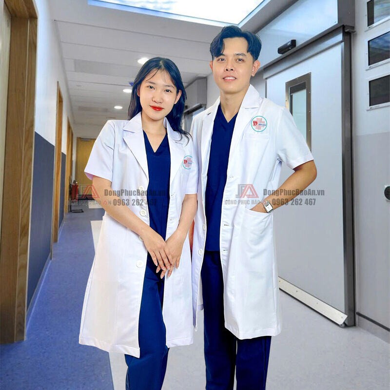 đồng phục áo blouse bác sĩ