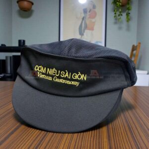 mũ vải lưới bếp phục vụ