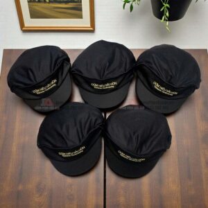 nón vải lưới đen quán cơm niêu sài gòn