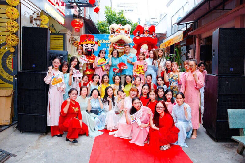 đồng phục bảo an hành trình 10 năm