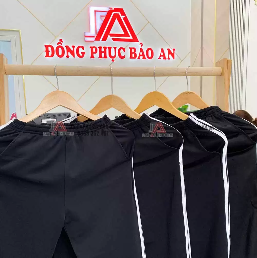 006-nhan-may-dong-phuc-the-duc-truong-hoc-toan-quoc-07